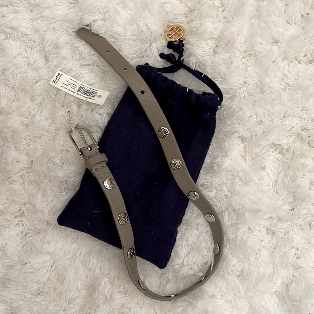 Tory Burch brand new chocks.
